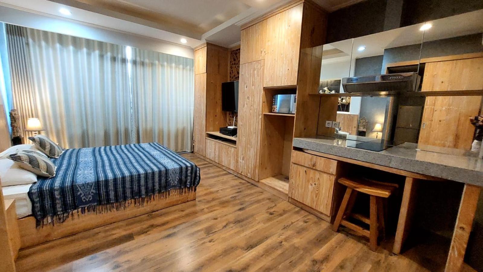 Apartemen Senayan Jakarta Exterior photo