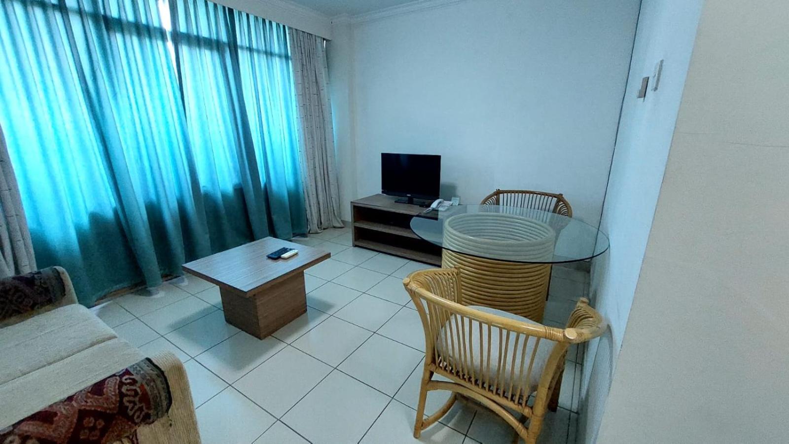 Apartemen Senayan Jakarta Exterior photo